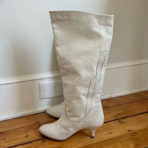 Vintage White Leather Boots 7.5 Uruguay